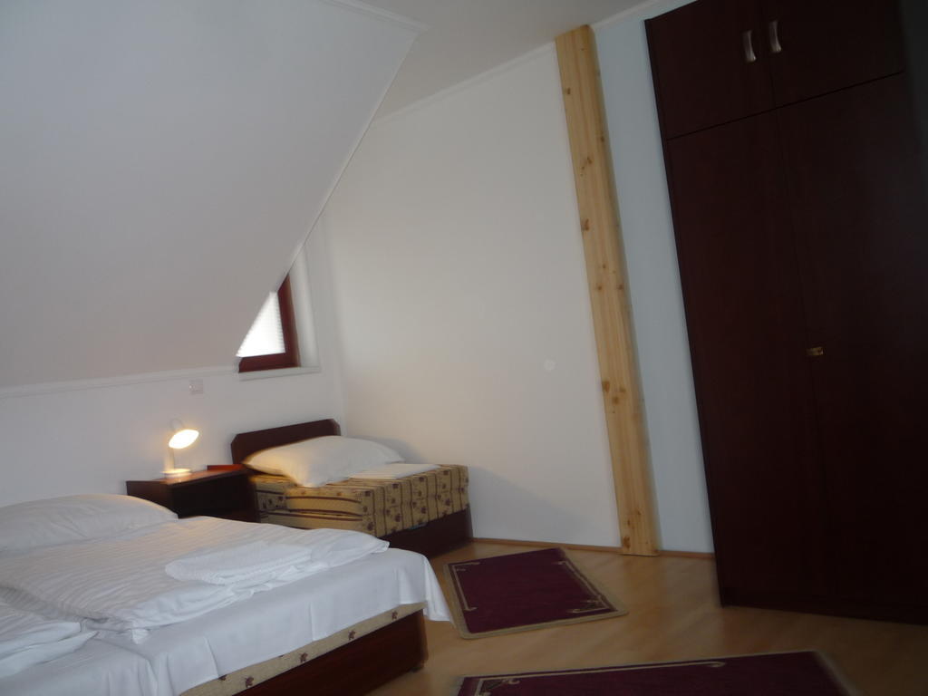 Aba Vezer Vendeghaz Hotel Abaujszanto Exterior photo